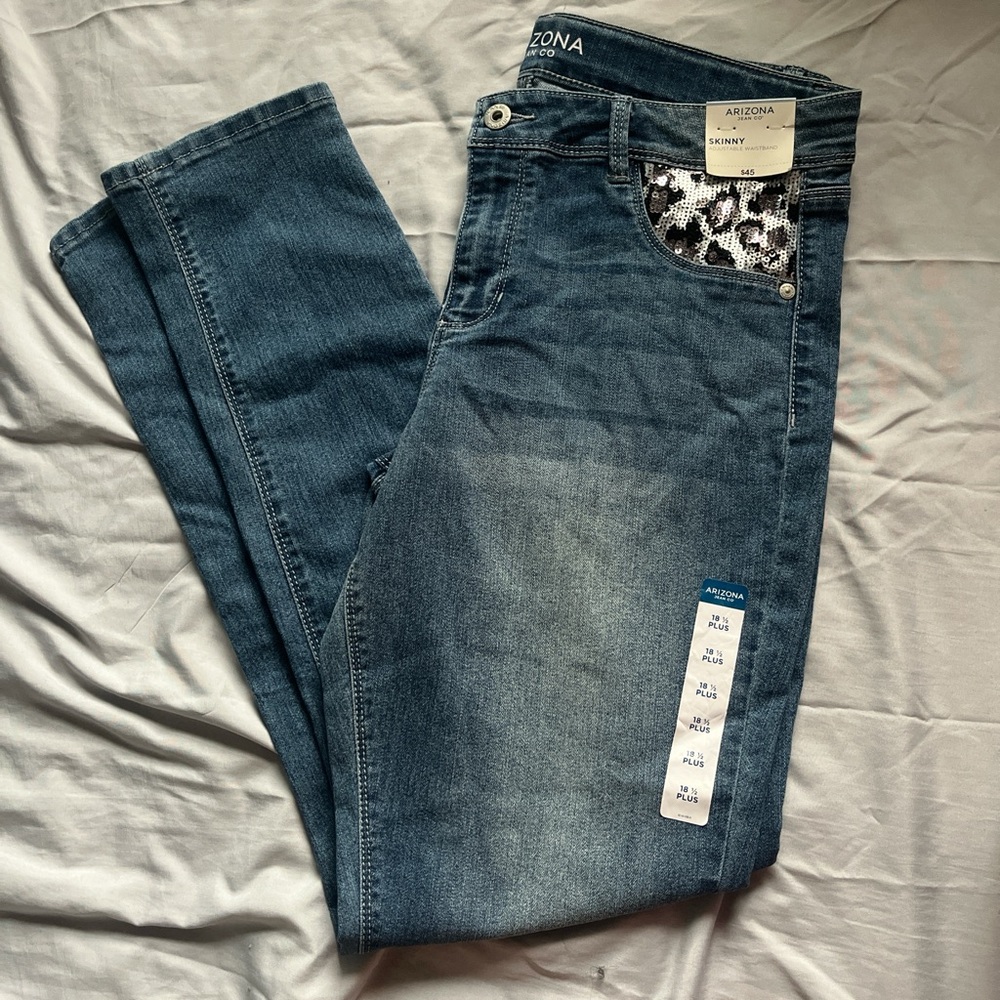 Arizona Skinny Jeans with Leopard Pocket